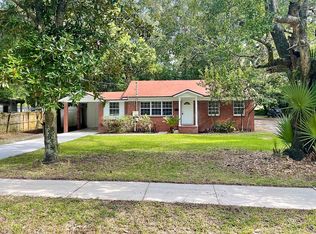 2537 Community Rd, Jacksonville, FL 32207