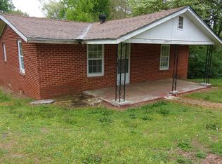 2816 Cole Ave, Florence, AL 35630