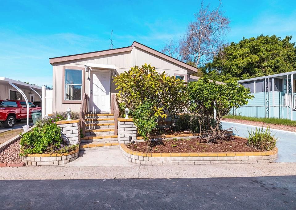 1st image of 2003 Bayview Heights Dr Space 102