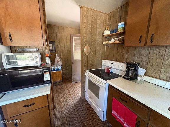 5th image of 460 Barnwood Trail