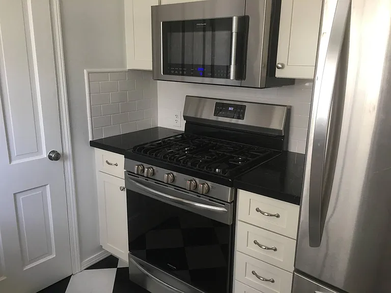 Stove,Microwave and Storage