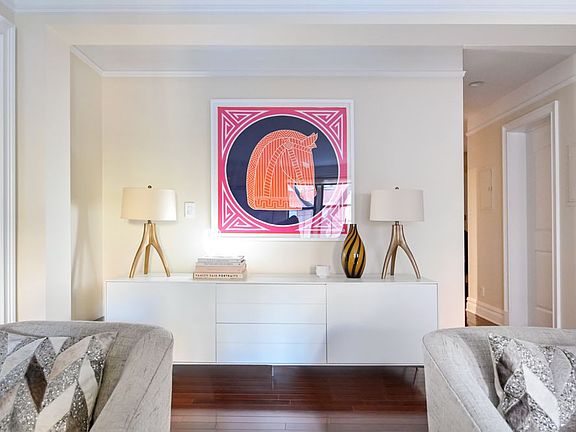 5th image of 402 E 74th St APT 3E