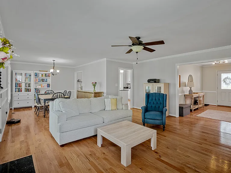 13209 Sir Scott Dr — Photo 9