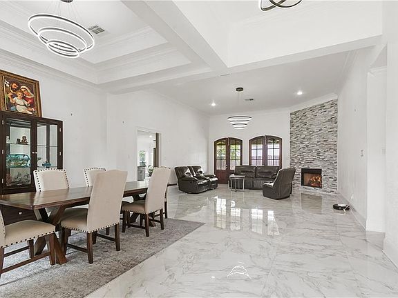 4th image of 106 Ricker Ct