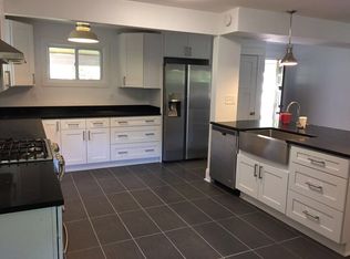 79 Orchard St, Williams Bay, WI 53191