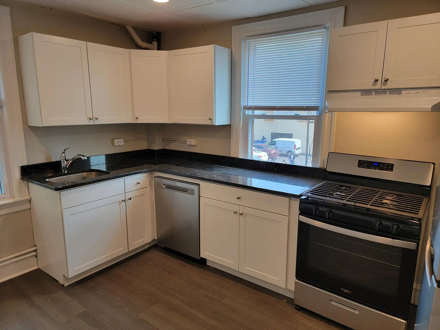 1 bed, $1,500 — Photo 2