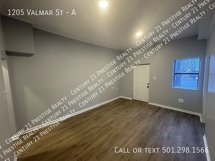 2 bed, 1100 sqft, $1,150 — Photo 3