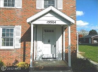 2nd image of 19904 Jefferson Blvd