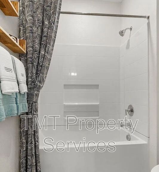 2957 Nimes Ln — Photo 48