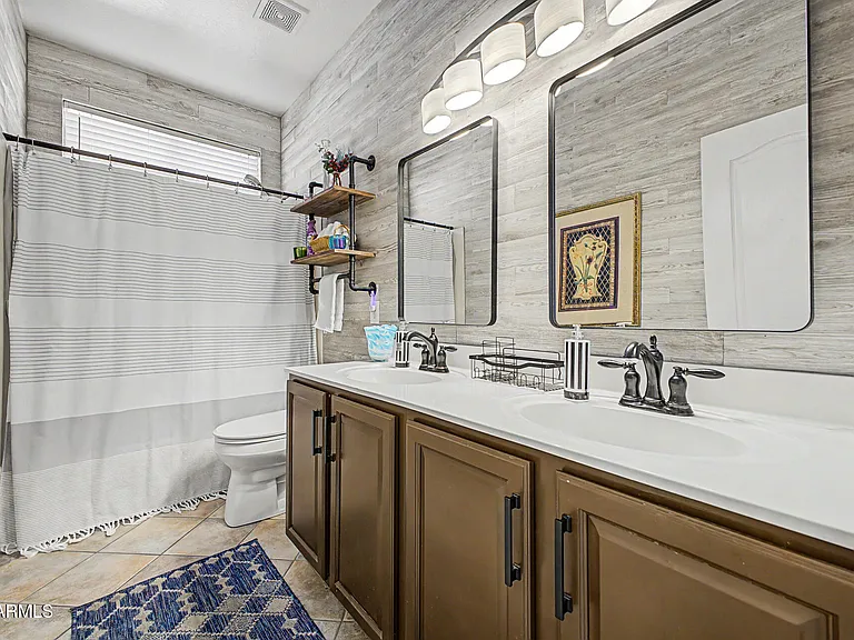 765 W Ebony Way — Photo 29