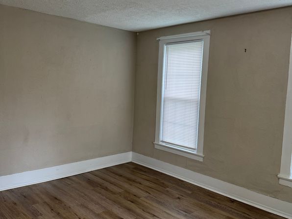 43 E Main St #2, Shortsville, NY 14548