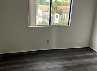 1371 Loma Ave APT 204, Long Beach, CA 90804