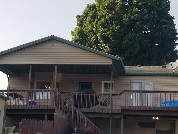 3rd image of 419 Ballard Ave