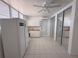 1 Reparto Metropolitano #3, San Juan, PR 00921