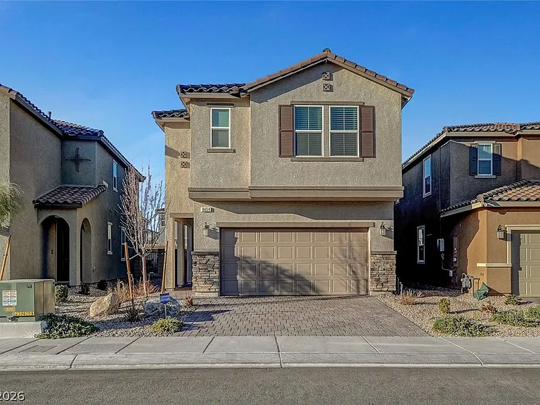 8454 Vacarez Dr — Photo 1