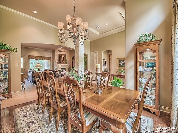 5th image of 3235 Roan Way