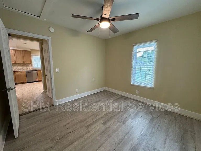 1407 Norman St — Photo 13