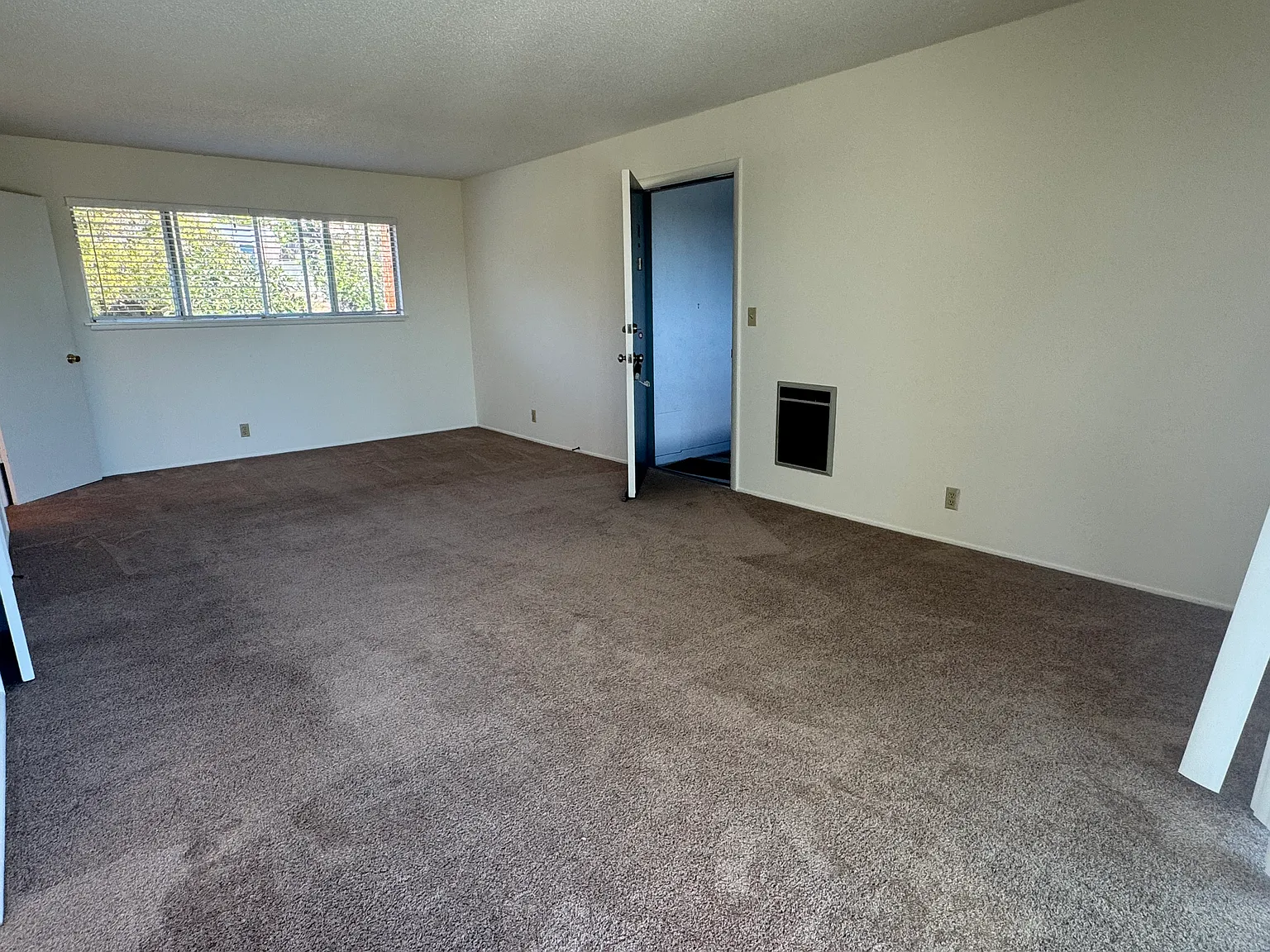 Studio, $2,675 — Photo 4