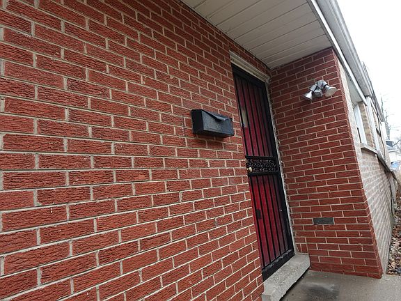 2nd image of 1356 W 109th Pl