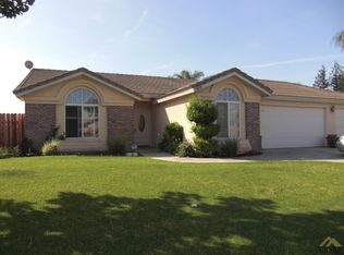 5603 Laurel Canyon Dr, Bakersfield, CA 93313