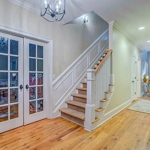 1050 Phillips Park Dr — Photo 24