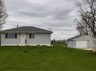 805 Linn Ridge Rd, Mount Vernon, IA 52314