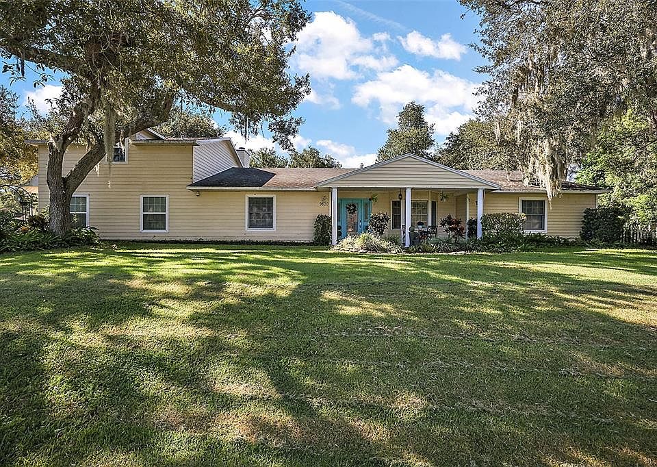 1st image of 9800 Fairway Cir