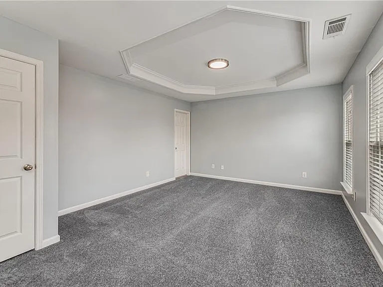 2784 Loftview Sq — Photo 25