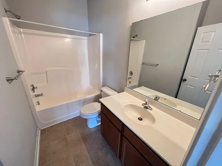 215 Dove Cottage Ln — Photo 18
