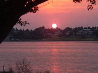 2229 W Lakeside Dr, Moses Lake, WA 98837