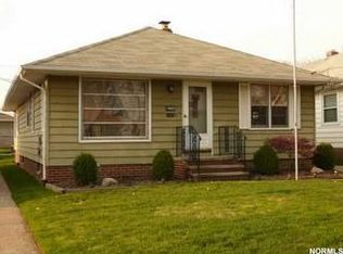 14805 James Ave, Maple Heights, OH 44137