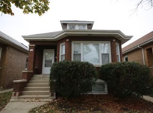 3031 N Marmora Ave, Chicago, IL 60634