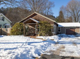 6 Locust St, Great Barrington, MA 01230