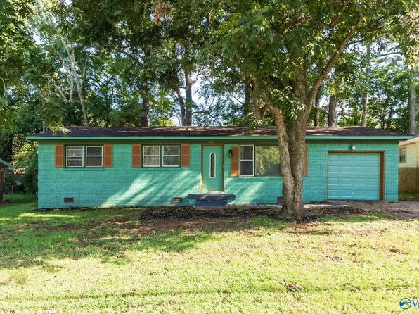 4808 Blue Haven Dr NW, Huntsville, AL 35810