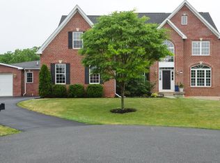 3009 Leaf Ln, Royersford, PA 19468