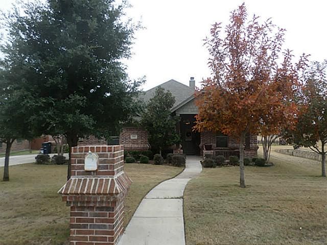 1st image of 106 Kari Linda Ct