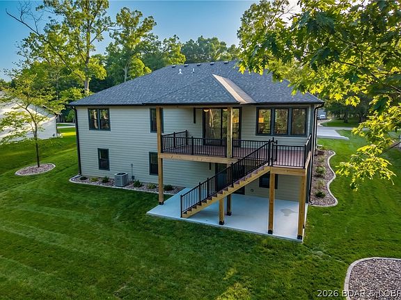 4th image of 344 Via Appia Dr