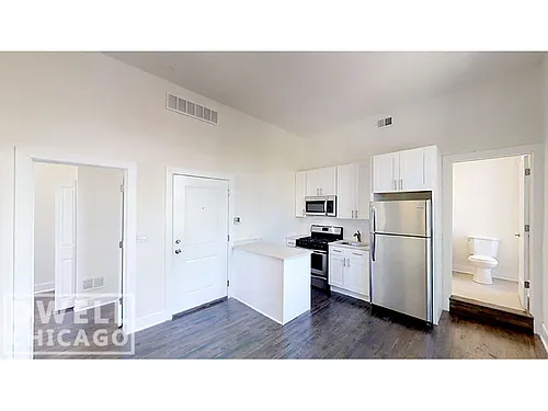 2362 N Clybourn Ave #3F Photo 1