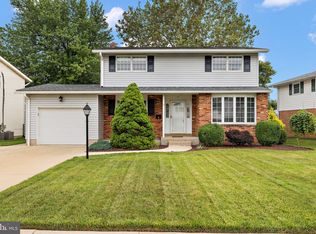 17 Rockrose Dr, Newark, DE 19711