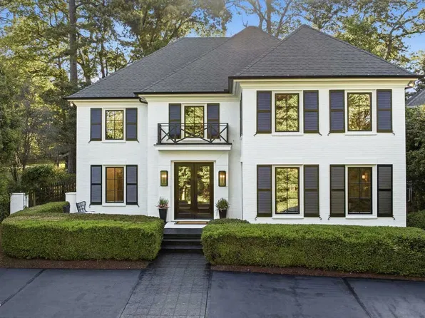 1526 Brooks Ave, Raleigh, NC 27607