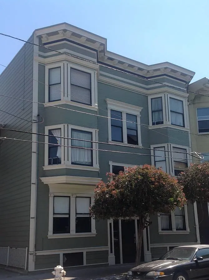 3 bed, 1.5 bath, $6,595 — Photo 1