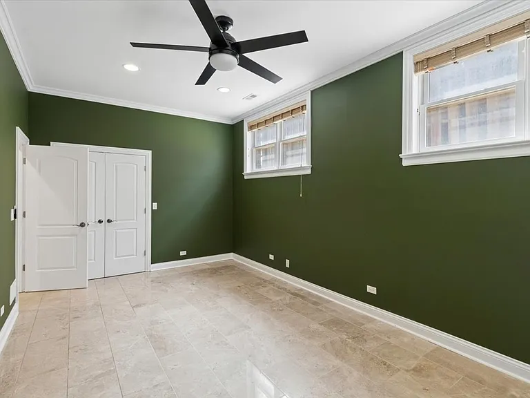 7246 N Oakley Ave #1S — Photo 16