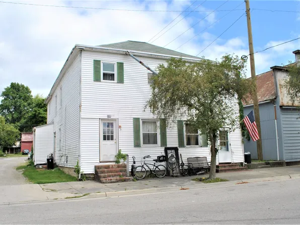 124 S Chillicothe St, South Charleston, OH 45368