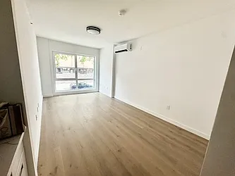 428 East 9th Street, #206