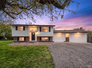 2176 N Allumbaugh St, Boise, ID 83704