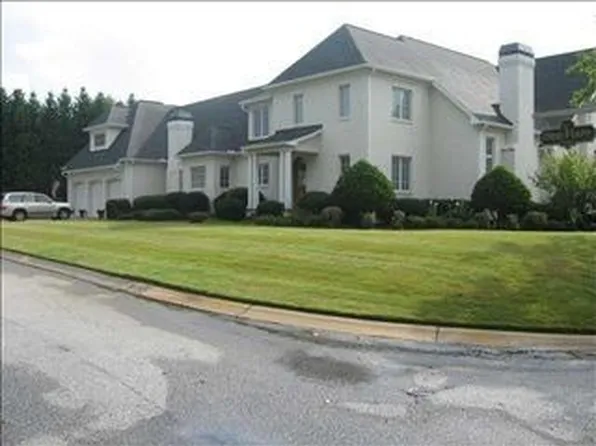 310 Thornblade Blvd, Greer, SC 29650