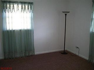 2nd image of 117 Fenwick Dr