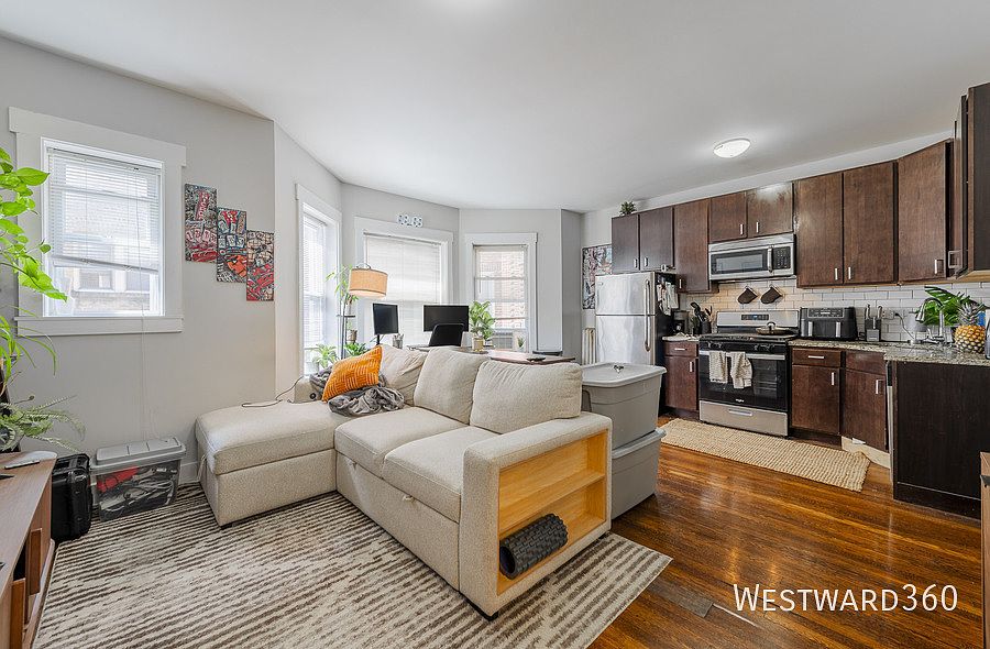 1st image of 1662.5 W Farwell Ave #3N