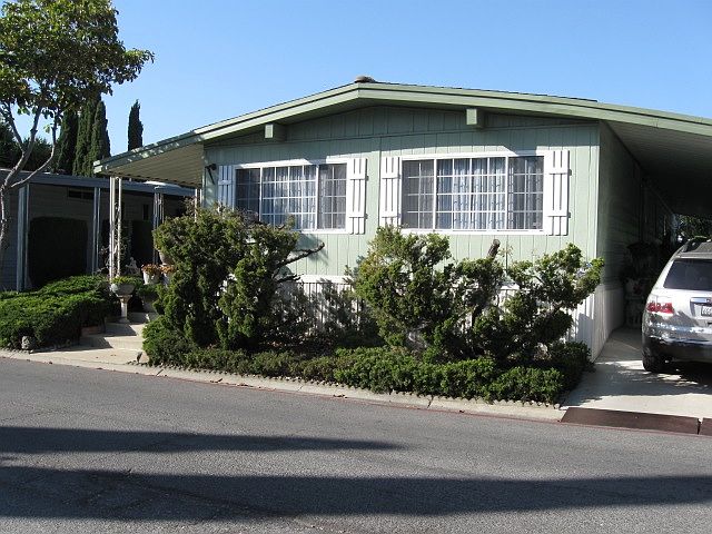 1st image of 287 El Bosque Ave #287