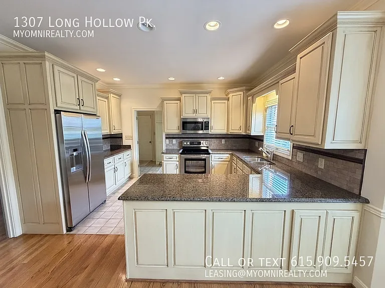 1307 Long Hollow Pike — Photo 31